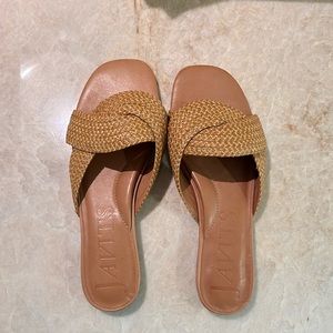 Brand new Eric Javits sandals